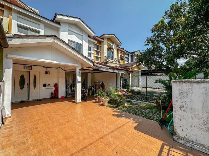 Terraced House for Sale in Sungai Buloh (Selangor) - Farhan Rafael - Exterior - PropertyGuru.com.my