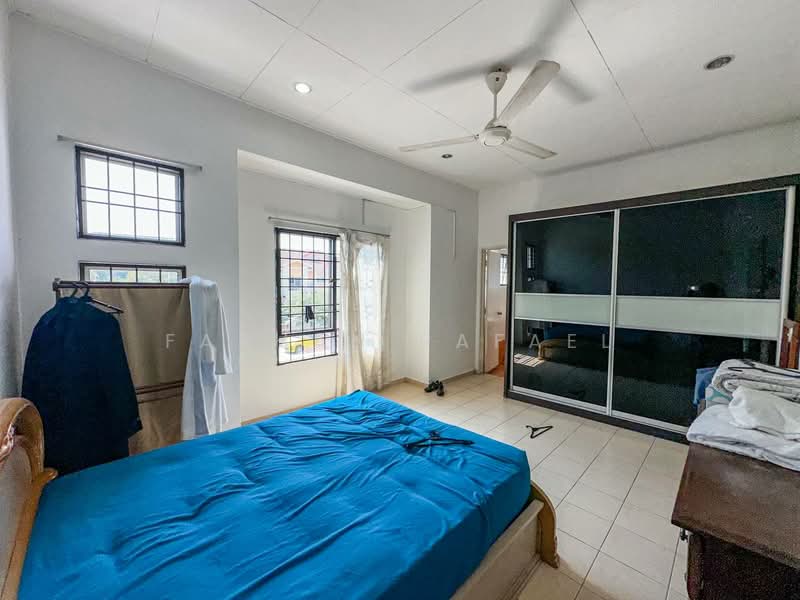 Terraced House for Sale in Sungai Buloh (Selangor) - Farhan Rafael - Bedroom - PropertyGuru.com.my