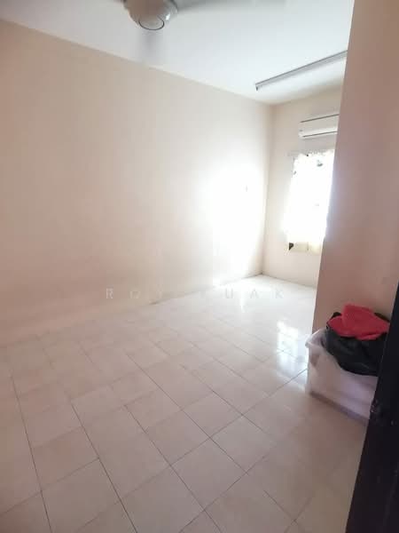 Rumah Teres 2 Tingkat untuk Dijual di Taman Merpati Indah (Simpang Ampat) - Roy Kuak - Interior - PropertyGuru.com.my
