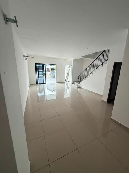 Rumah Teres 2 Tingkat untuk Disewa di Taman Dato Onn (Johor Bahru) - Jax Yip - PropertyGuru.com.my