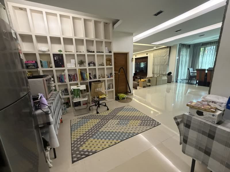 Semi-Detached House for Sale in Astana Gemilang (Batu Caves) - Mike Yap - Living Room - PropertyGuru.com.my