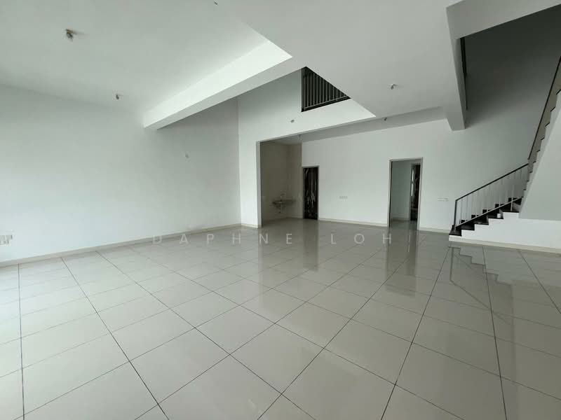 2-storey Terraced House for Sale in Elmina (Shah Alam) - Daphne Loh - Living Room - PropertyGuru.com.my