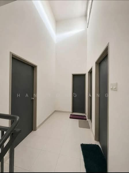 Rumah Teres 2 Tingkat untuk Dijual di Johor Bahru (Johor) - Han Yong Ang - Corridor - PropertyGuru.com.my