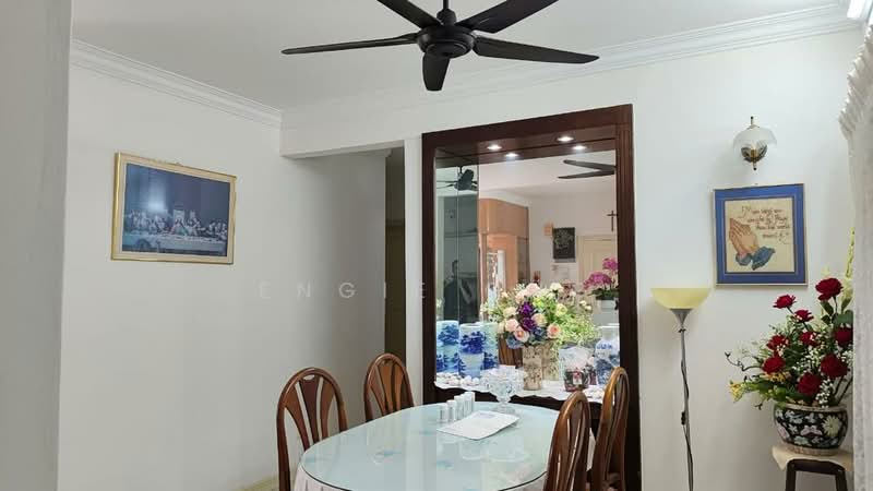 Kondominium untuk Dijual di Sri York Condominium - Engie Ong - Dining Room - PropertyGuru.com.my