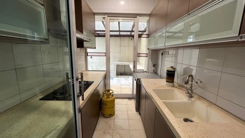Semi-Detached House for Rent in Duta Tropika (Batu) - Sasha Goh - Kitchen - PropertyGuru.com.my