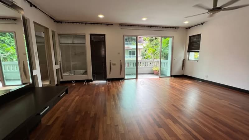 Semi-Detached House for Rent in Duta Tropika (Batu) - Sasha Goh - Balcony - PropertyGuru.com.my