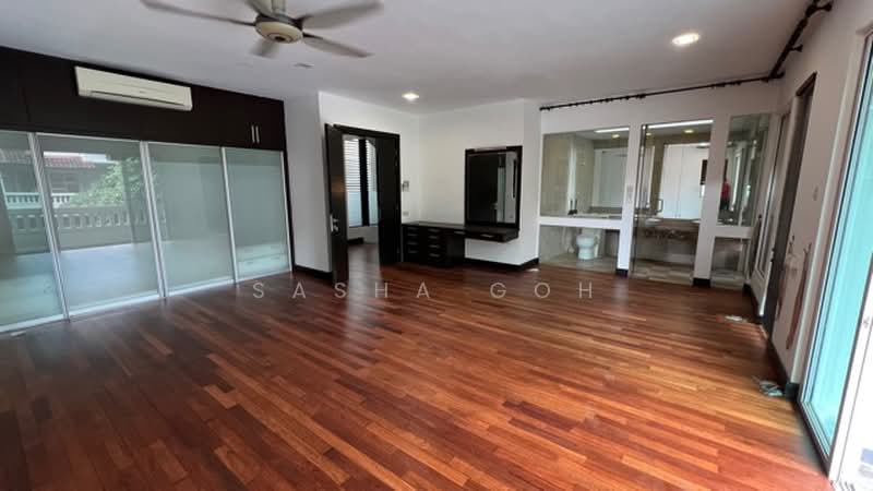 Semi-Detached House for Rent in Duta Tropika (Batu) - Sasha Goh - Bedroom - PropertyGuru.com.my