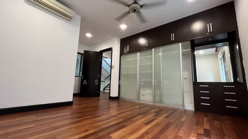Semi-Detached House for Rent in Duta Tropika (Batu) - Sasha Goh - Bedroom - PropertyGuru.com.my