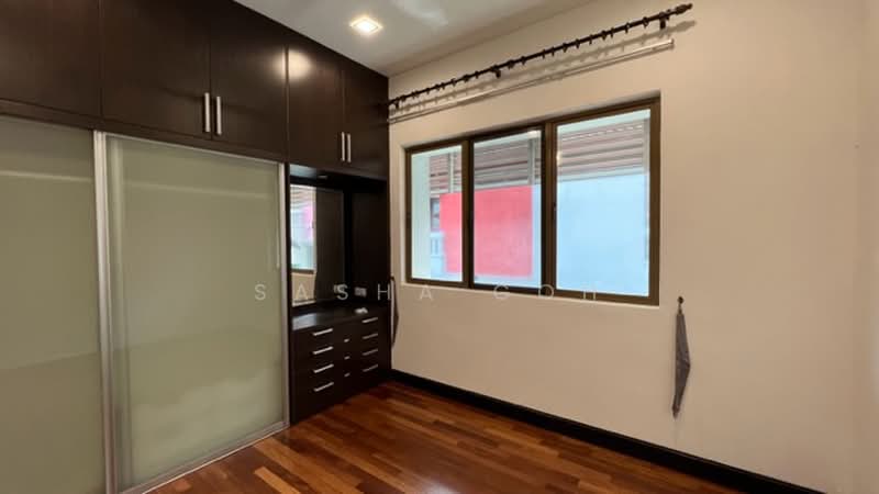 Semi-Detached House for Rent in Duta Tropika (Batu) - Sasha Goh - Bedroom - PropertyGuru.com.my
