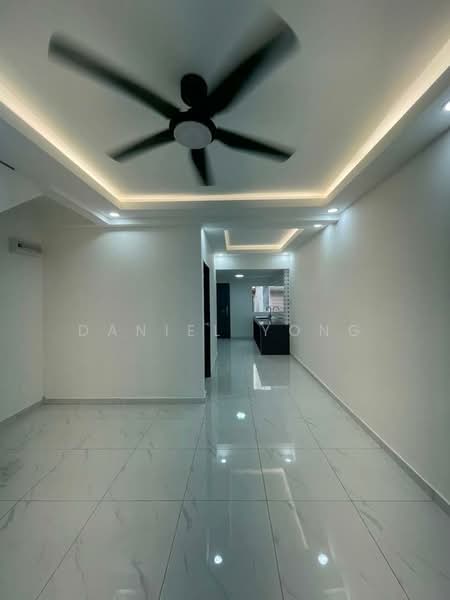 2-storey Terraced House for Sale in Bandar Baru Permas Jaya (Permas Jaya) - Daniel Yong - Living Room - PropertyGuru.com.my