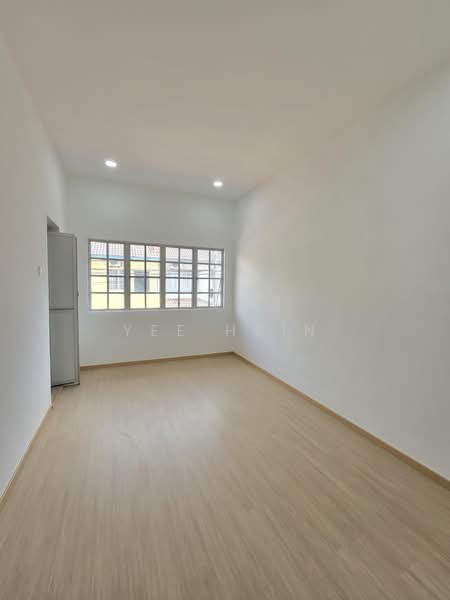 Rumah Teres 2 Tingkat untuk Dijual di Bandar Putra (Kulai) - Yee Hsin - PropertyGuru.com.my