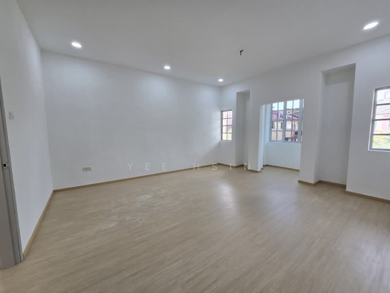 Rumah Teres 2 Tingkat untuk Dijual di Bandar Putra (Kulai) - Yee Hsin - PropertyGuru.com.my