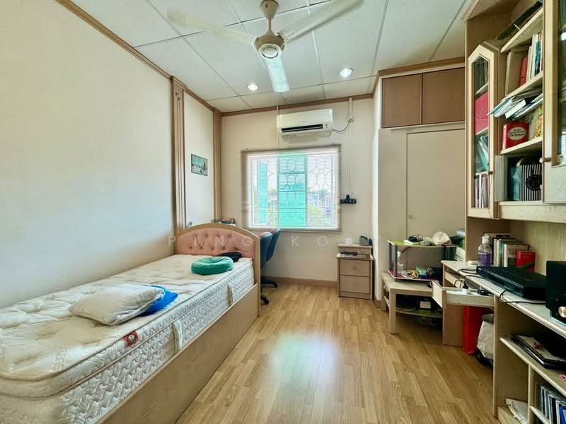 Semi-Detached House for Sale in Pulau Tikus (Penang) - Ping Koay - Bedroom - PropertyGuru.com.my