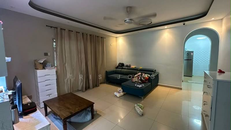 Bungalow for Sale in Rawang Perdana 2 (Rawang) - Tris Jong - Living Room - PropertyGuru.com.my