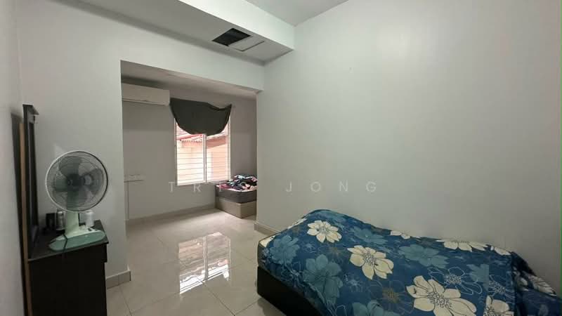 Bungalow for Sale in Rawang Perdana 2 (Rawang) - Tris Jong - Bedroom - PropertyGuru.com.my