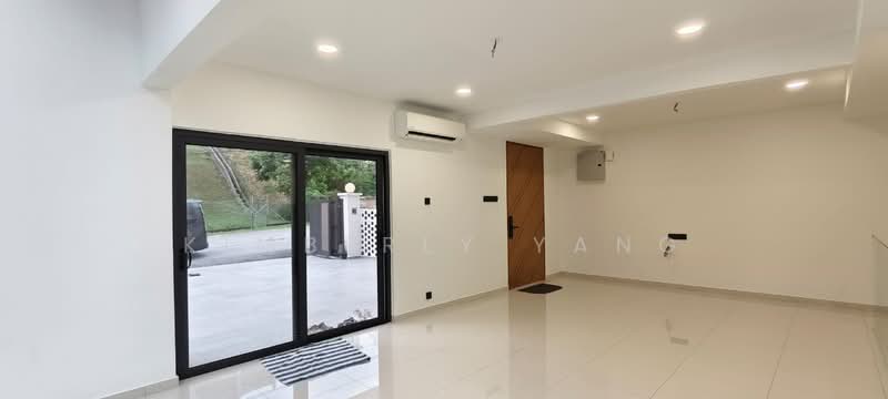 2-storey Terraced House for Sale in Taman Desa (Kuala Lumpur) - Kimberly Yang - Living Room - PropertyGuru.com.my