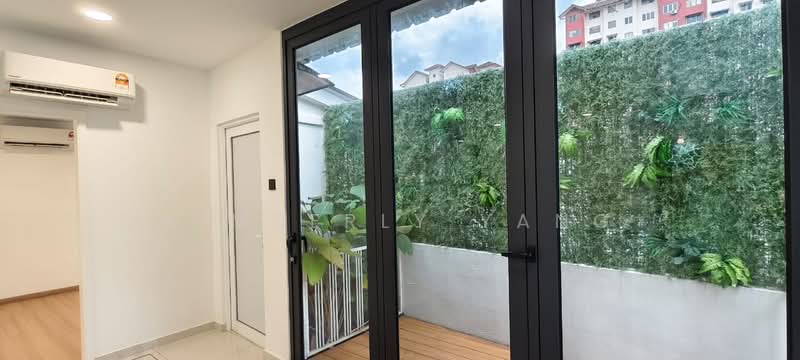 2-storey Terraced House for Sale in Taman Desa (Kuala Lumpur) - Kimberly Yang - Balcony - PropertyGuru.com.my