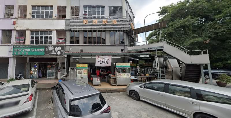 Shop for Sale in Kawasan Perniagaan Desa Ria (Balakong) - Eric Liew - Exterior - PropertyGuru.com.my