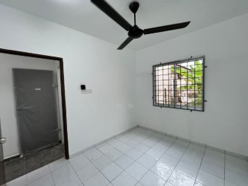 Bungalow for Rent in Taman Kelemak Jaya (Alor Gajah) - Woon . - PropertyGuru.com.my