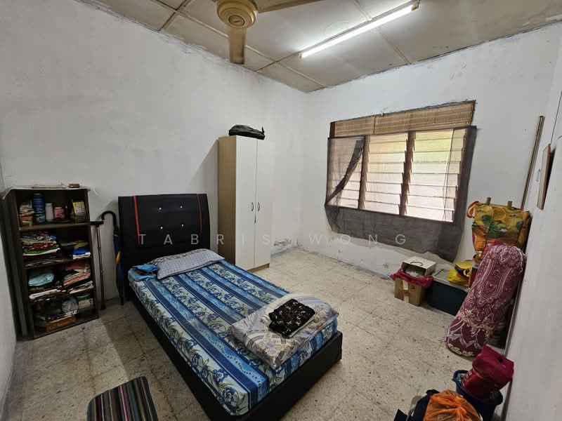 Rumah Teres 1 Tingkat untuk Dijual di Taman Sentosa (Klang) - Tabris Wong - Bedroom - PropertyGuru.com.my