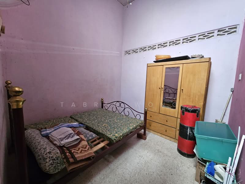 Rumah Teres 1 Tingkat untuk Dijual di Taman Sentosa (Klang) - Tabris Wong - Bedroom - PropertyGuru.com.my