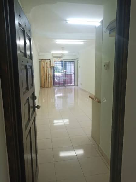 Pangsapuri untuk Dijual di Aliran Damai - Even Chong - Living Room - PropertyGuru.com.my