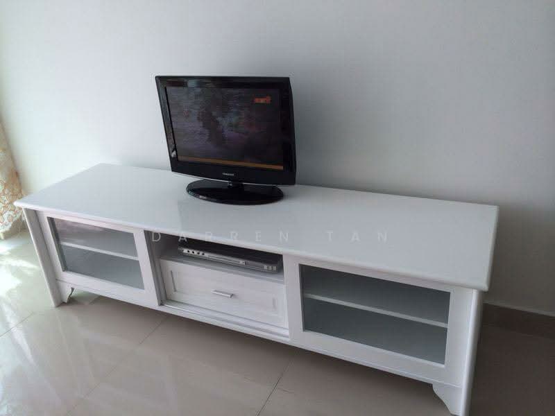 Servis Apartment untuk Disewa di D'Pulze Cyberjaya - Darren Tan - Living Room - PropertyGuru.com.my