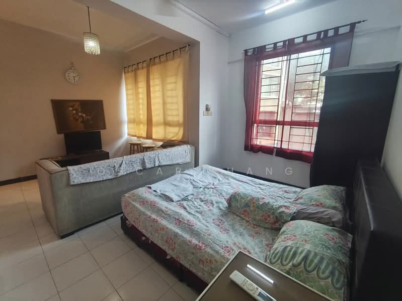 Servis Apartment untuk Disewa di Ritze Perdana 1 - Oscar Phang - Bedroom - PropertyGuru.com.my