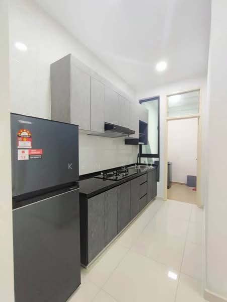 Service Residence for Rent at D'Summit Residences - Ken Sim - Kitchen - PropertyGuru.com.my