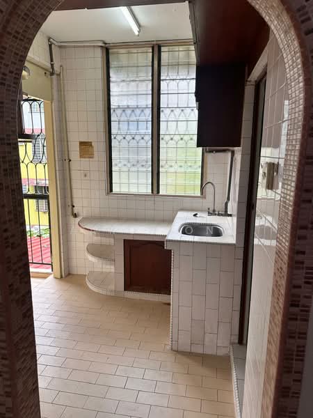 Flat for Rent at Seksyen 10 Wangsa Maju - Aaron Ong - Kitchen - PropertyGuru.com.my