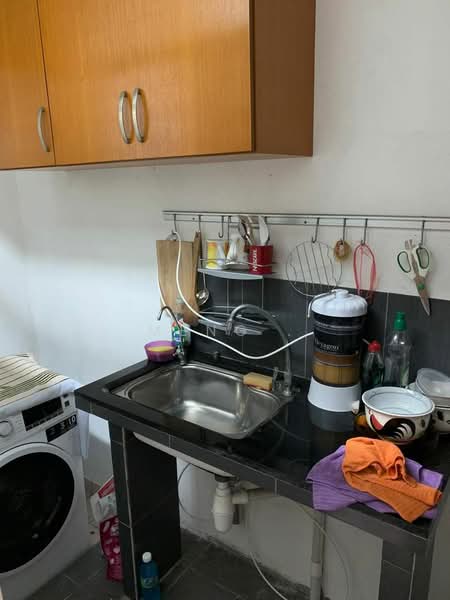 Apartment for Sale at Taman Bukit Dumbar - Meng . - Kitchen - PropertyGuru.com.my