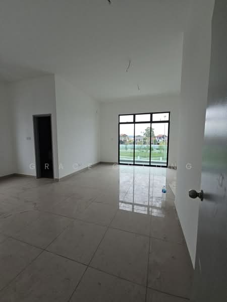 Terraced House for Sale in Taman Pulai Bestari (Skudai) - Grace Cheong - Living Room - PropertyGuru.com.my