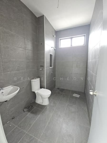 Terraced House for Sale in Taman Pulai Bestari (Skudai) - Grace Cheong - Bathroom - PropertyGuru.com.my