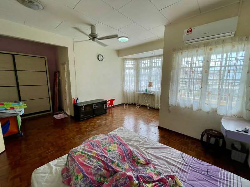 Rumah Teres 2 Tingkat untuk Dijual di Bandar Putra (Kulai) - Yee Hsin - PropertyGuru.com.my
