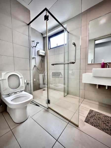 Servis Apartment untuk Dijual di Jazz Residences - Jeanette Hee - Bathroom - PropertyGuru.com.my