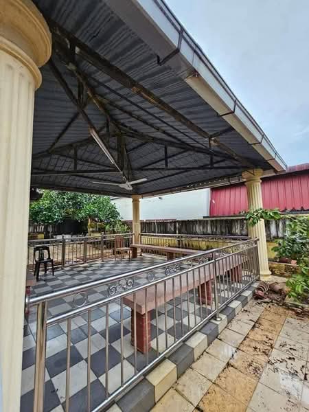 Rumah Banglo untuk Dijual di Kampung Jambu (Taiping) - Fatin . - Exterior - PropertyGuru.com.my