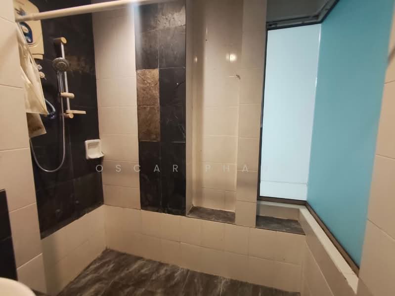 Servis Apartment untuk Disewa di Ritze Perdana 1 - Oscar Phang - Bathroom - PropertyGuru.com.my