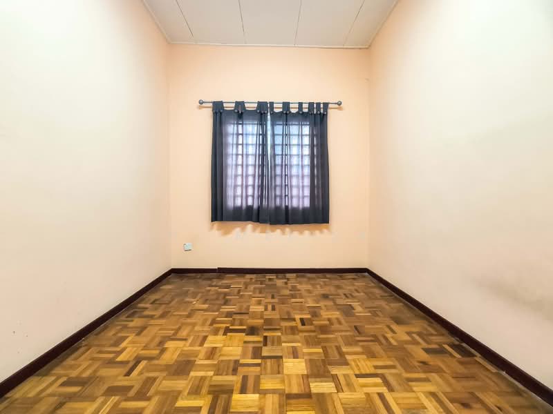2-storey Terraced House for Sale in Bandar Putra Permai (Seri Kembangan) - N. Melisa - Interior - PropertyGuru.com.my