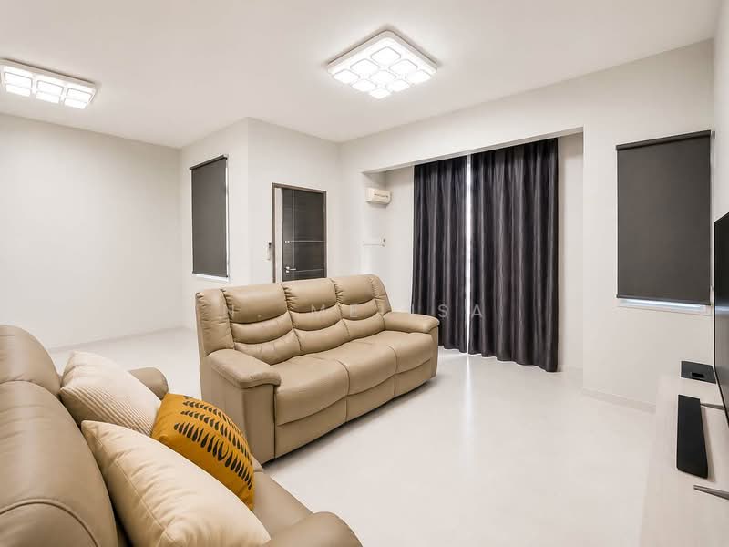 2-storey Terraced House for Sale in Bandar Putra Permai (Seri Kembangan) - N. Melisa - Living Room - PropertyGuru.com.my