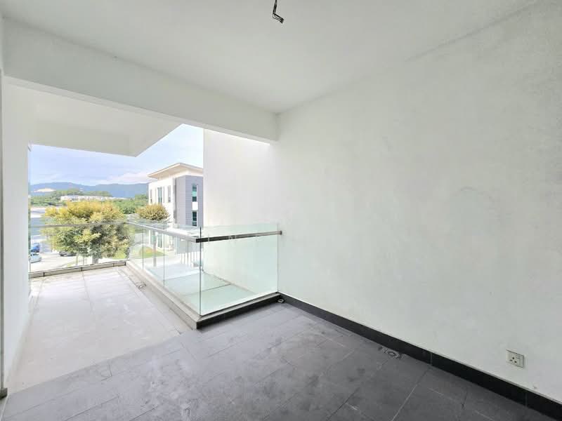 Semi-Detached House for Sale in Bandar Sri Damansara (Selangor) - Wind Mah - Balcony - PropertyGuru.com.my