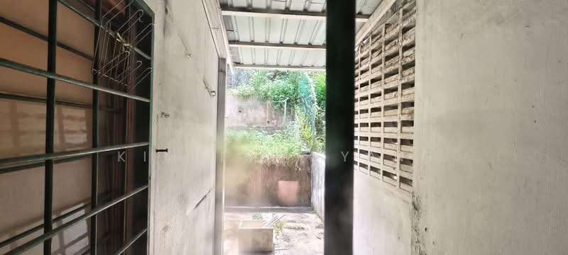 Rumah Teres 2 Tingkat untuk Dijual di Taman Desa (Kuala Lumpur) - Kimberly Yang - Exterior - PropertyGuru.com.my