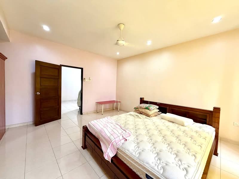 Rumah Teres 2 Tingkat untuk Dijual di Bandar Baru Klang (Klang) - Muz Hafiz - PropertyGuru.com.my