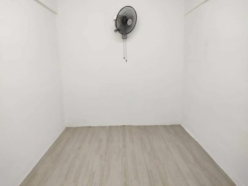 Rumah Teres 2 Tingkat untuk Dijual di Taman Kluang Barat (Kluang) - Shanel Tee - Interior - PropertyGuru.com.my