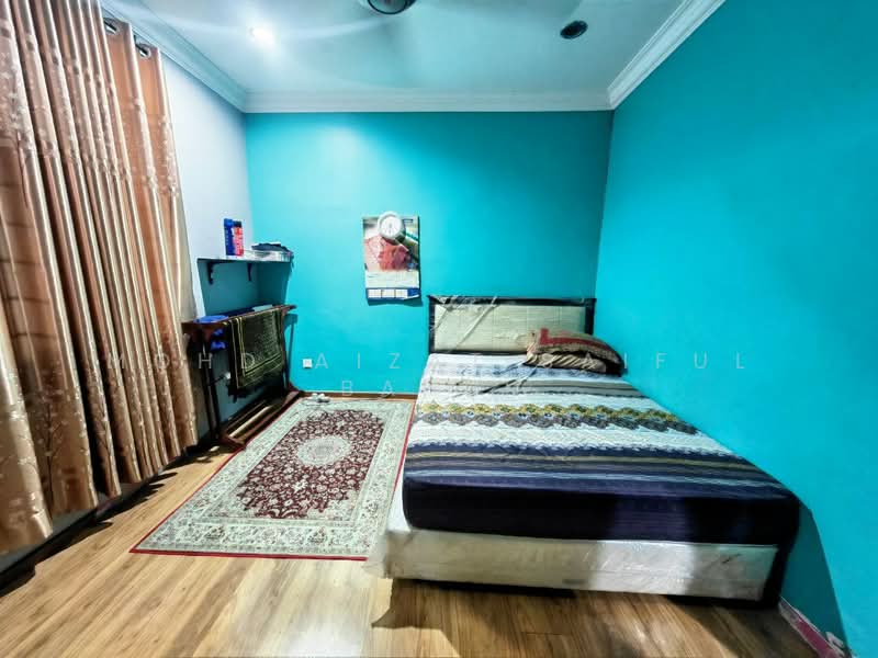 Rumah Banglo untuk Dijual di Bandar Rinching (Semenyih) - Mohd Aizat Saiful Bahri - Bedroom - PropertyGuru.com.my