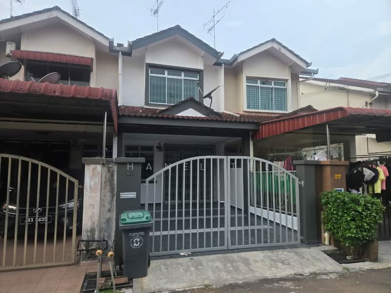 Rumah Teres 2 Tingkat untuk Dijual di Taman Sri Kluang (Kluang) - Shanel Tee - Exterior - PropertyGuru.com.my