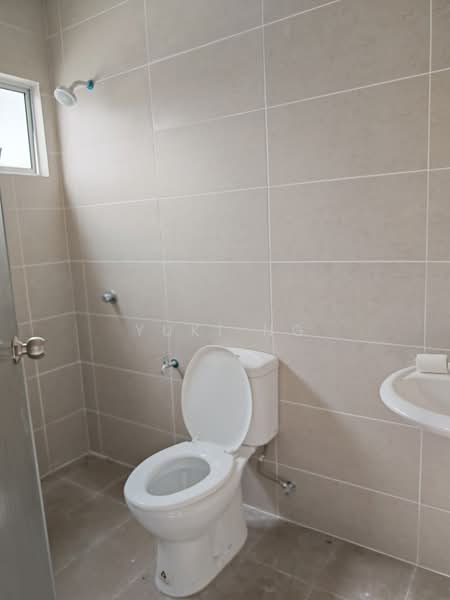 2-storey Terraced House for Sale in Bukit Sungai Long 2 (Bandar Sungai Long) - Yuki Ng - Bathroom - PropertyGuru.com.my