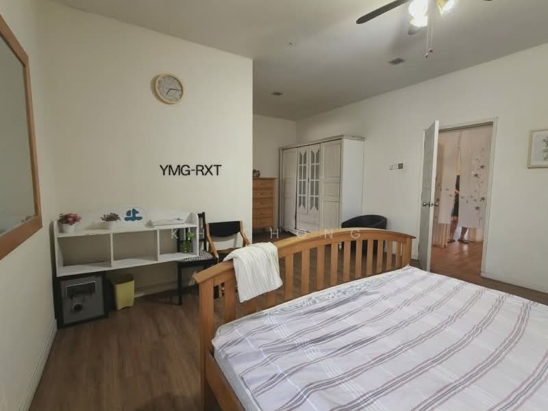 Rumah Teres untuk Dijual di Seksyen 32, Kemuning Green Ville (Shah Alam) - KH Chong - Bedroom - PropertyGuru.com.my