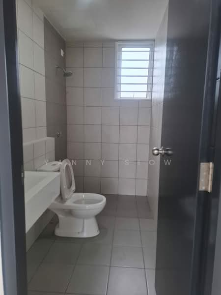Pangsapuri untuk Disewa di Vista Danau Kota - Yanny Siow - Bathroom - PropertyGuru.com.my