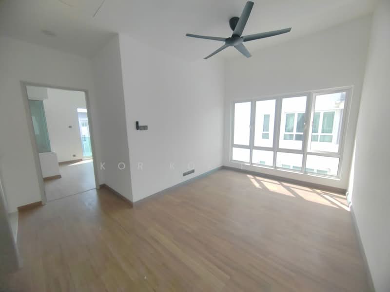 Rumah Berkembar untuk Disewa di Bandar Bukit Raja (Klang) - Kor Kok Tee - Living Room - PropertyGuru.com.my