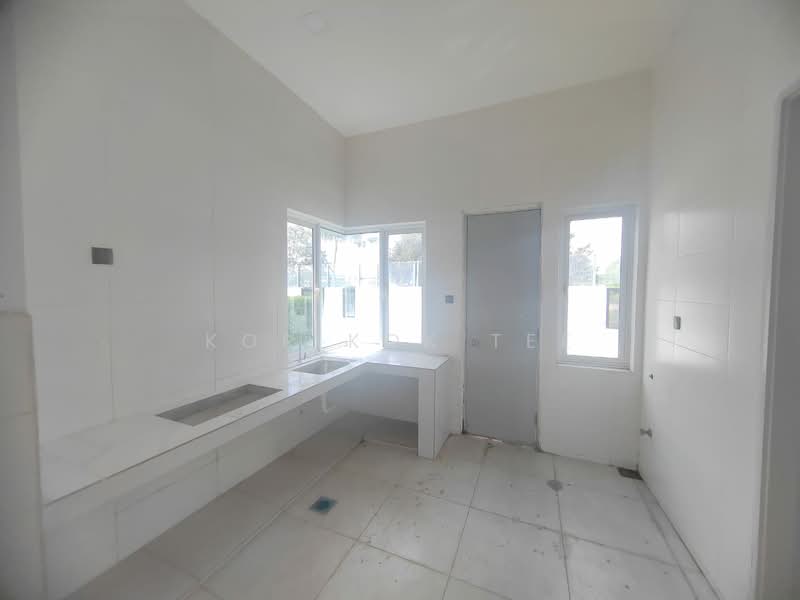 Rumah Berkembar untuk Disewa di Bandar Bukit Raja (Klang) - Kor Kok Tee - Kitchen - PropertyGuru.com.my